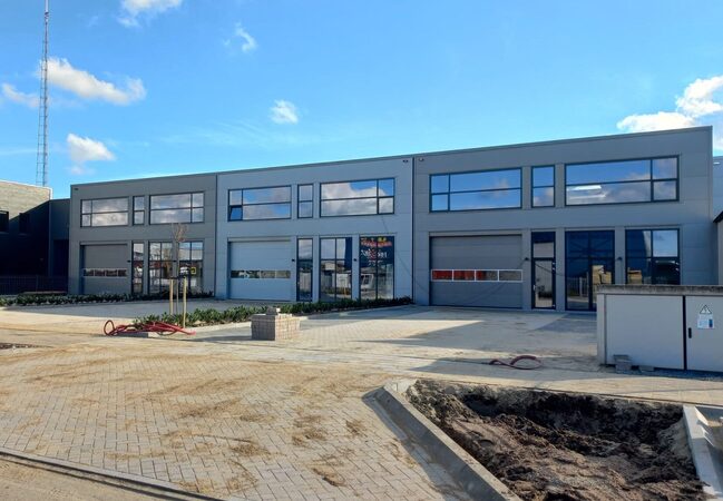 WhatsApp Image 2025-12-11 at 13.23.37 (1)